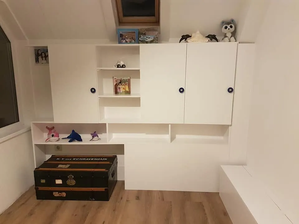 Kinderkamer met inbouwkast